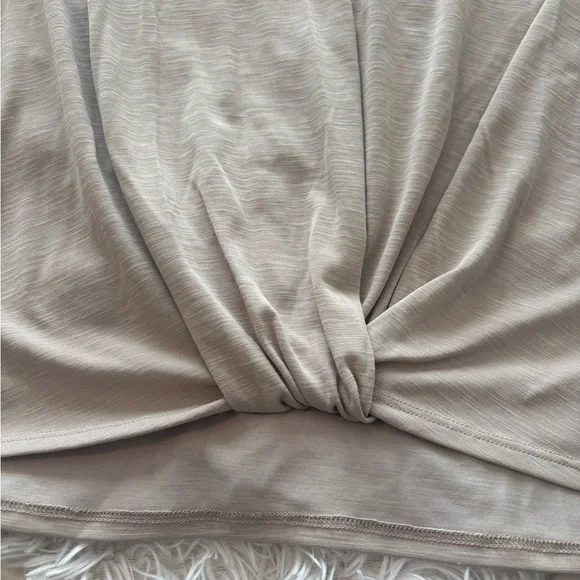 Green Envelope Taupe Twist Front Top XL Neutral Basic Short Sleeve Blouse - Picture 6 of 8